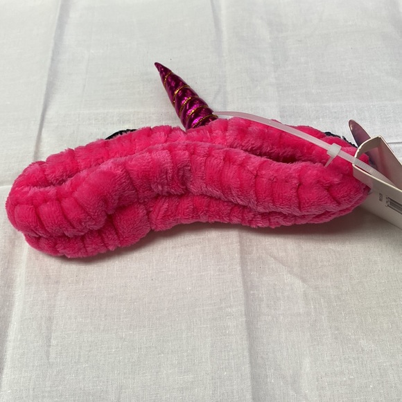 Magic Girl Beauty Headband Softest Plush Bath and Spa Cleansing Make up HOT PINK - Picture 4 of 4